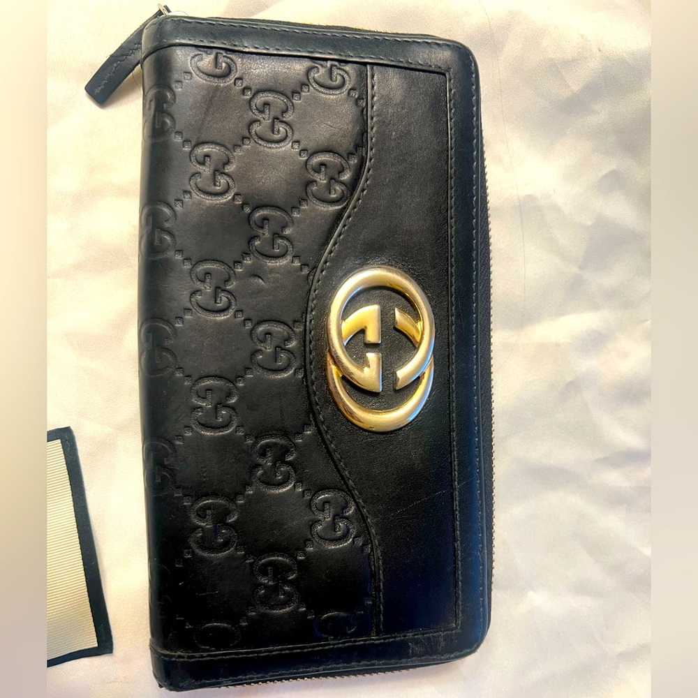 Authentic Gucci Guccissima Leather Sukey Wallet